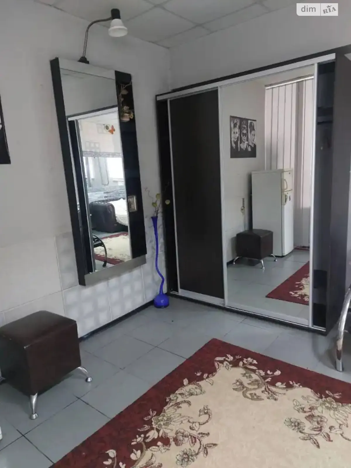 Продается офис 53 кв. м в бизнес-центре, цена: 23000 $ - фото 1