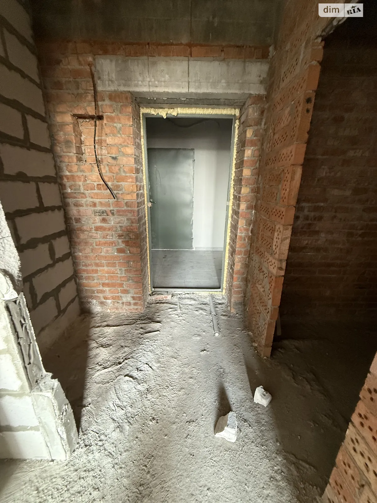 Продается 1-комнатная квартира 37 кв. м в Хмельницком - фото 1