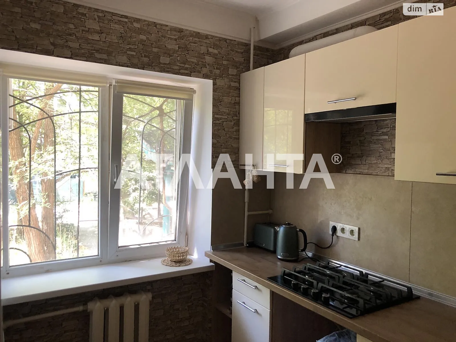Продается 1-комнатная квартира 31 кв. м в Одессе, ул. Академика Заболотного - фото 1
