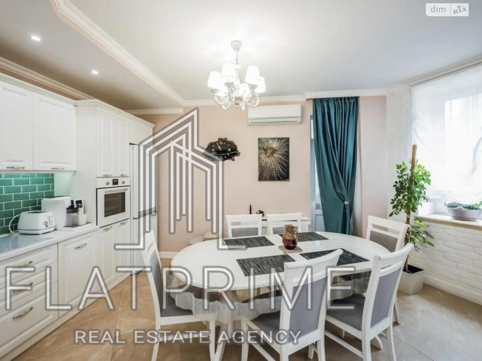 Продается 3-комнатная квартира 108 кв. м в Киеве, просп. Академика Глушкова, 9В - фото 1