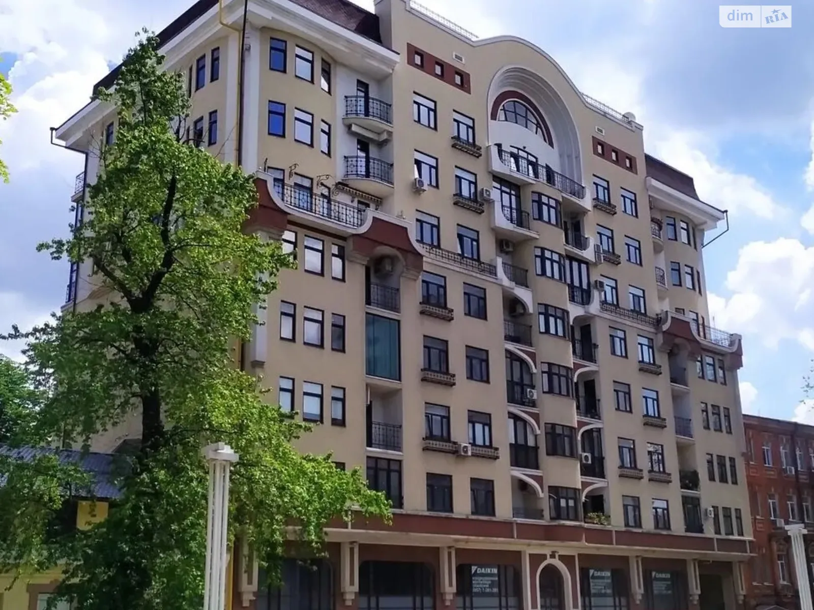Продается 1-комнатная квартира 71 кв. м в Харькове, цена: 100000 $ - фото 1