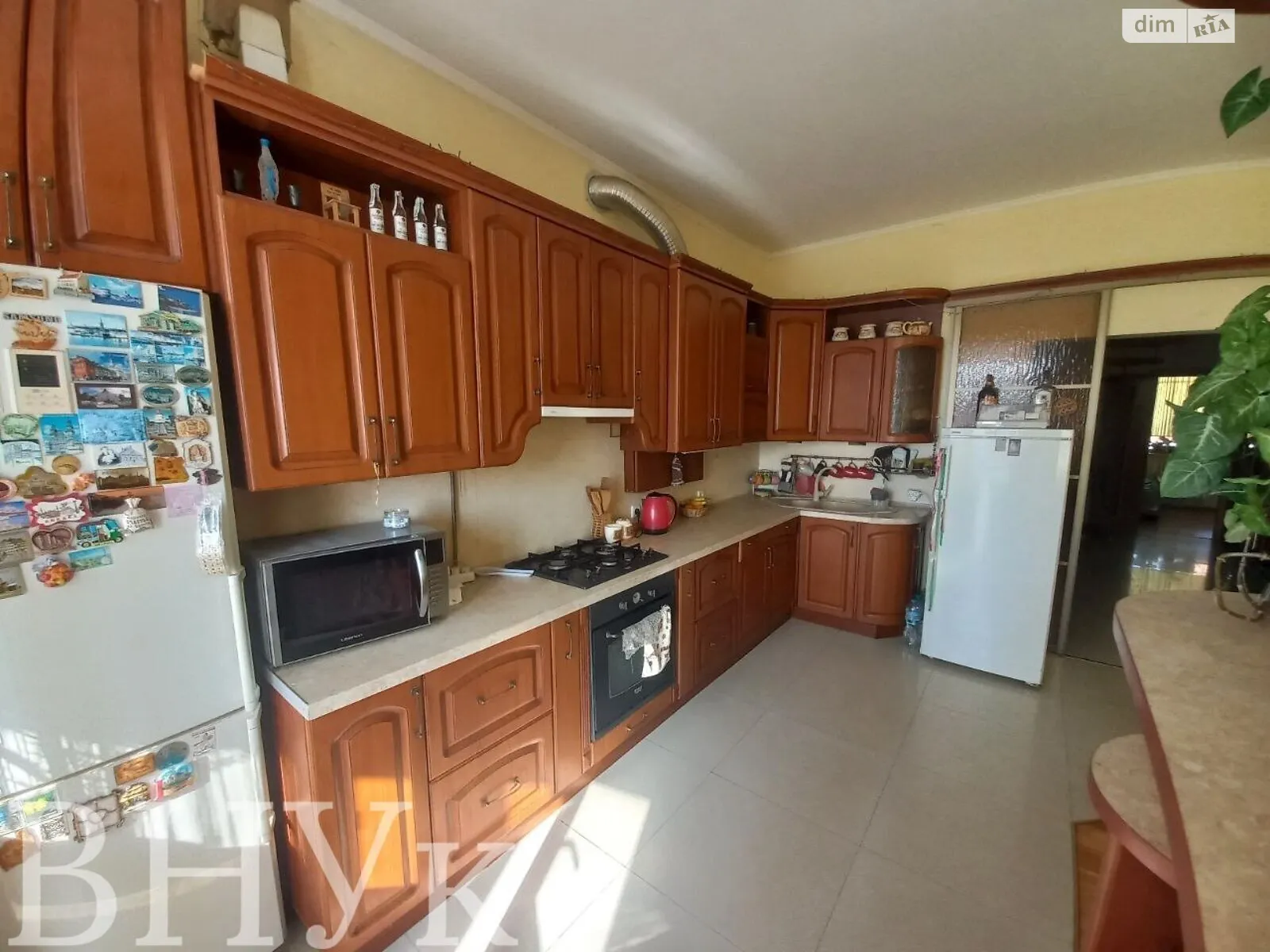 Продается 3-комнатная квартира 105 кв. м в Львове, ул. Петлюры Симона, 34А - фото 1