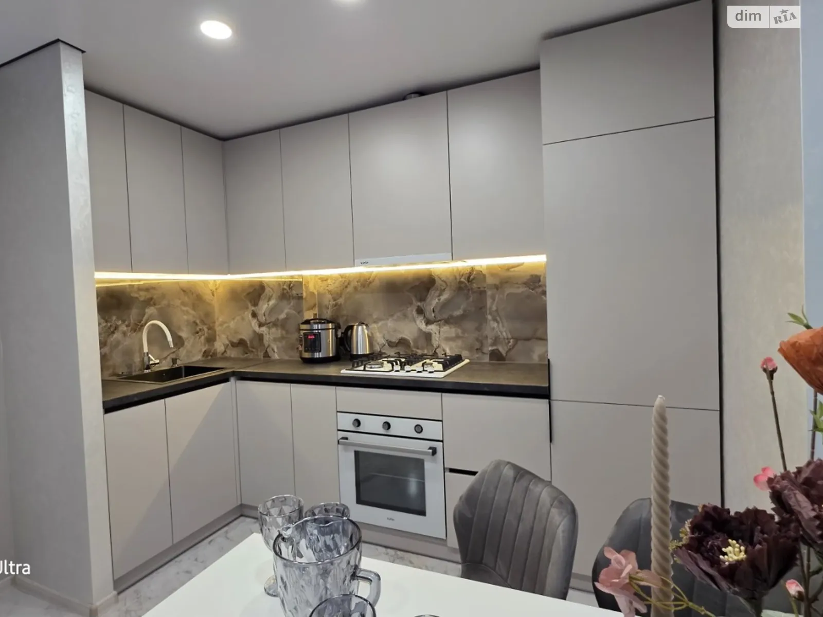 2-кімнатна квартира 62 кв. м у Тернополі, цена: 68500 $ - фото 1
