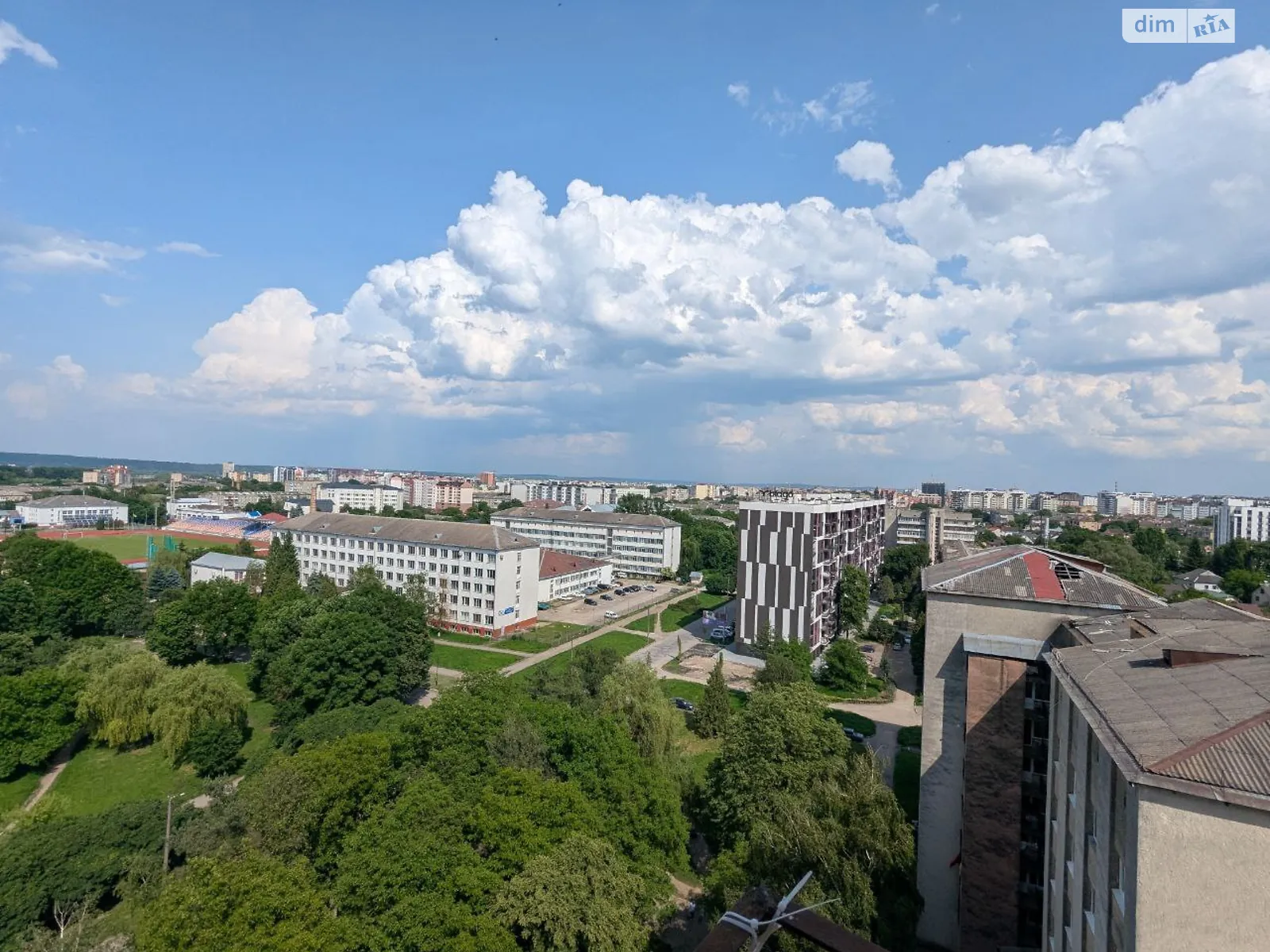 Продается 2-комнатная квартира 52.5 кв. м в Ивано-Франковске, ул. Набережная имени Василия Стефаника, 32 - фото 1