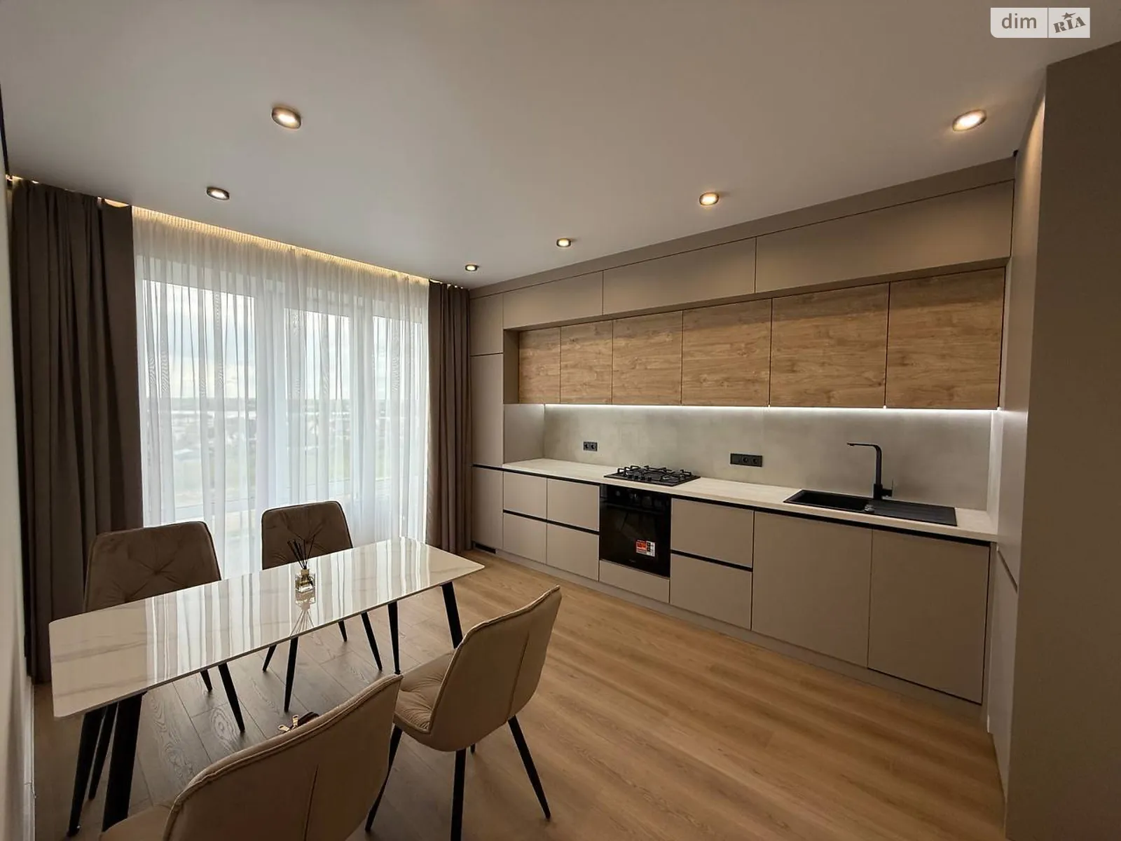 Продается 1-комнатная квартира 40.1 кв. м в, цена: 75000 $ - фото 1