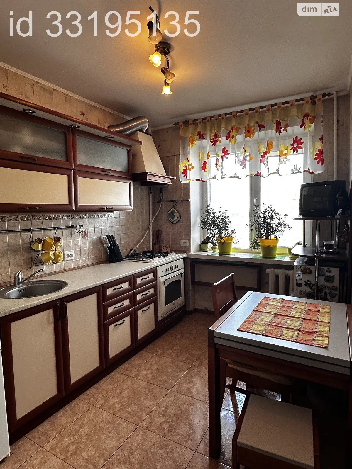 2-комнатная квартира 47.7 кв. м в Луцке, Киевская майд., 7 - фото 1