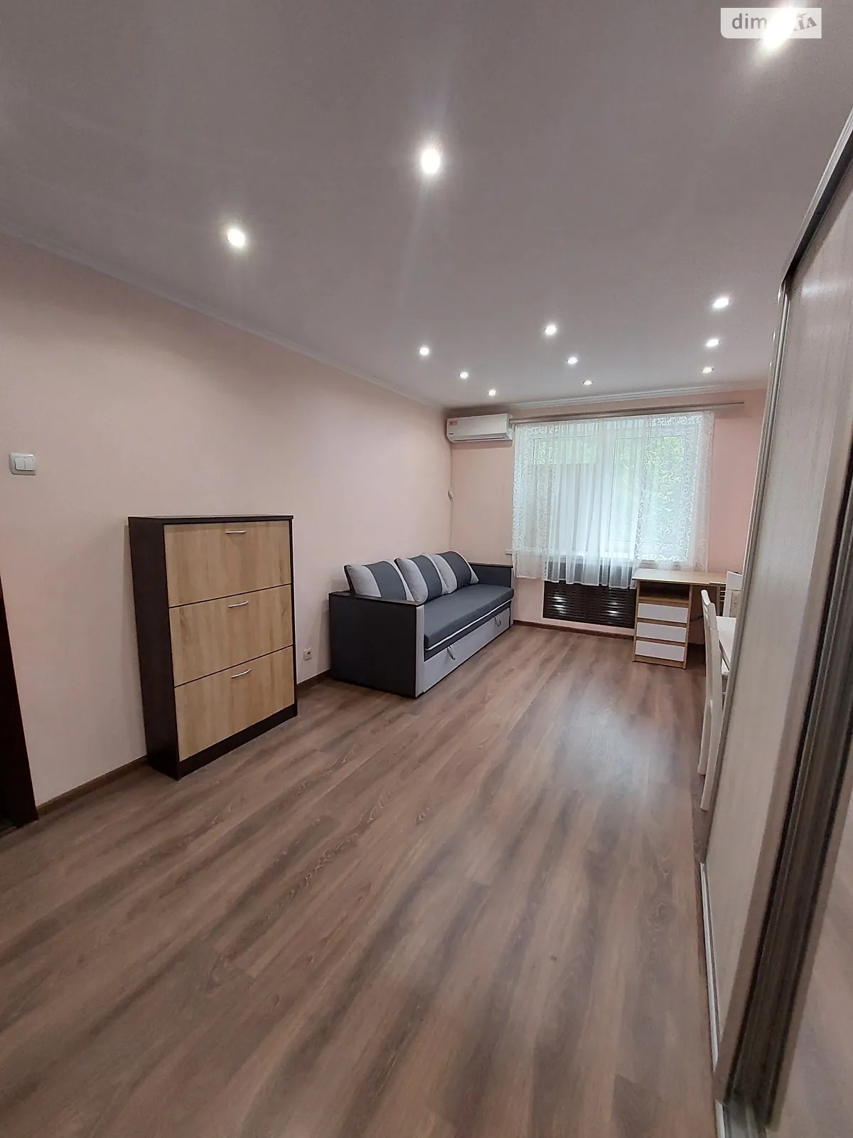 Продається кімната 24 кв. м у Чорноморську, цена: 12500 $ - фото 1