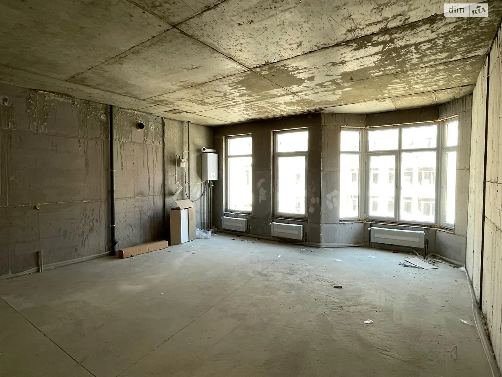 Продается 1-комнатная квартира 47 кв. м в Одессе, ул. Дача Ковалевского, 91 - фото 1