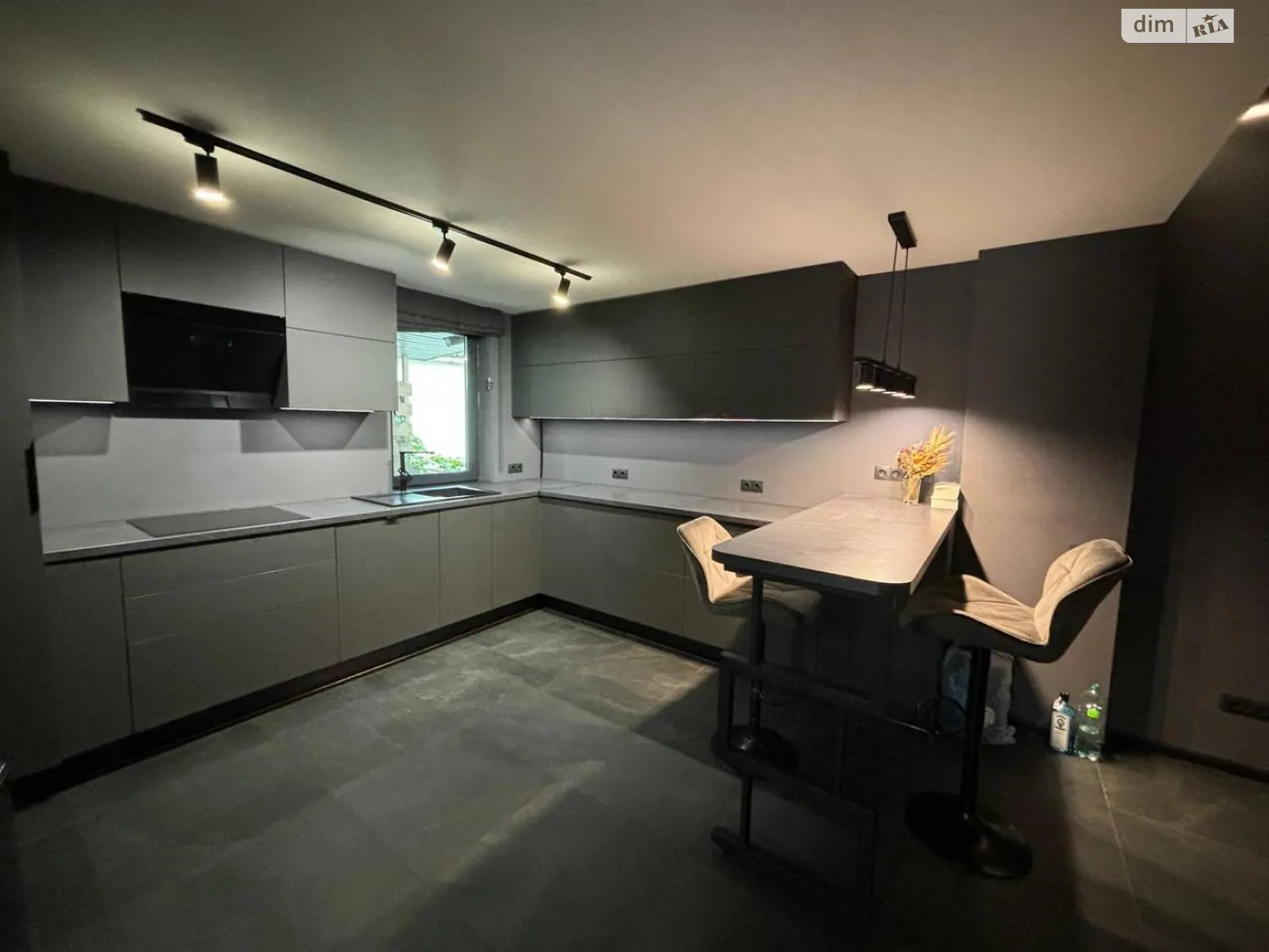 вул. Вишгородська, 59 Селище Шевченка Київ, цена: 275000 $ - фото 1