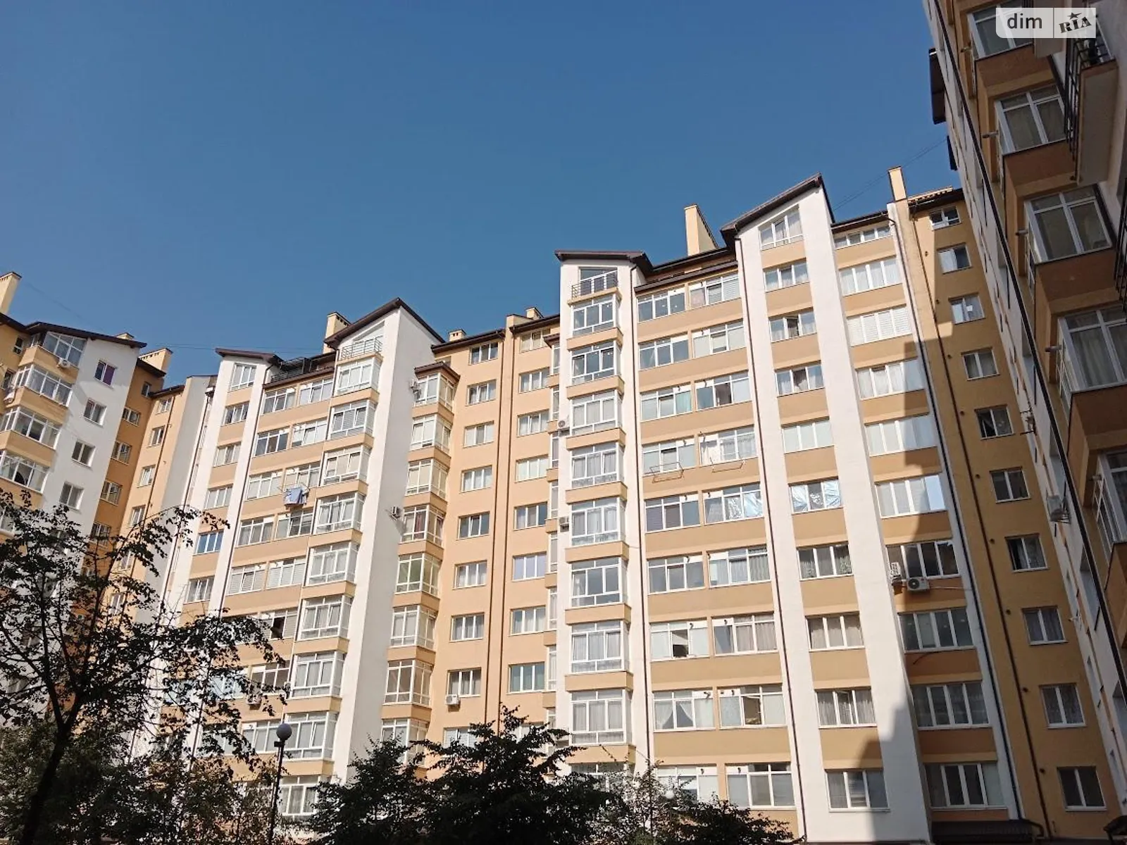 Продається 2-кімнатна квартира 66.5 кв. м у Івано-Франківську, вул. Пасічна, 2А - фото 1