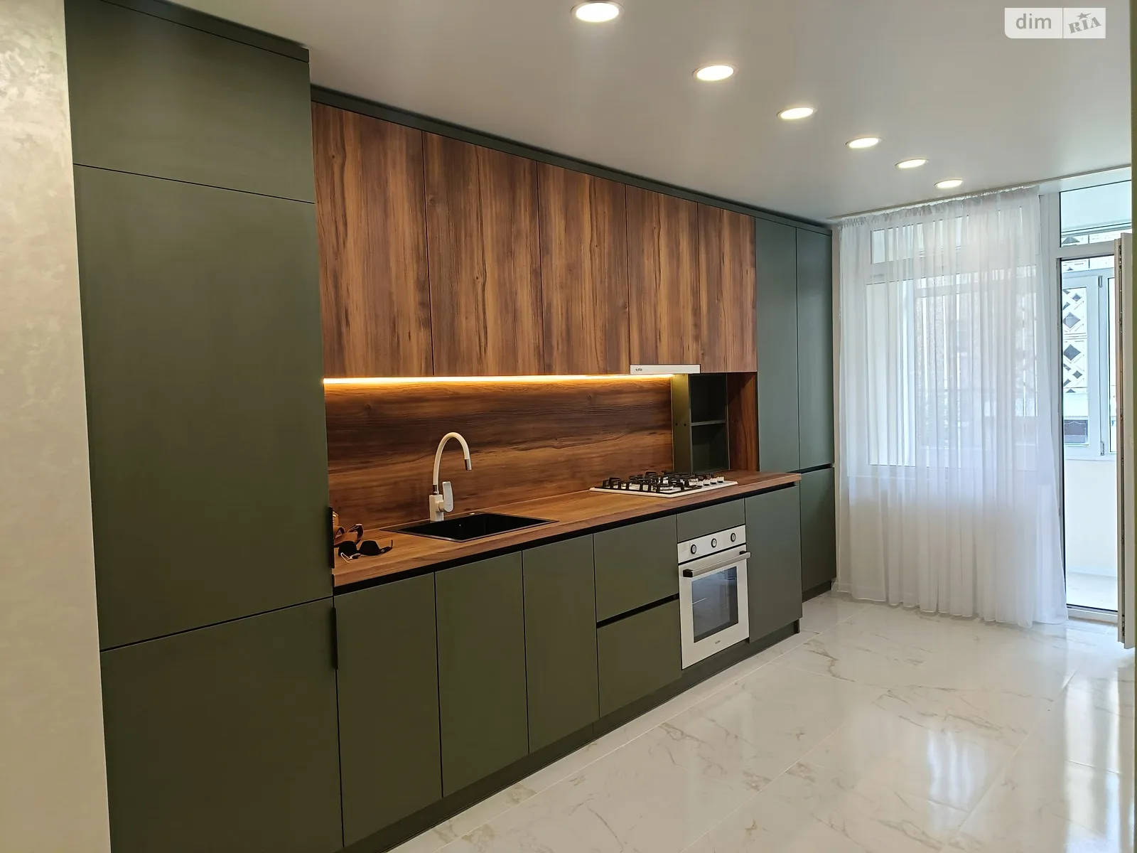 3-комнатная квартира 90 кв. м в Тернополе, цена: 79900 $ - фото 1