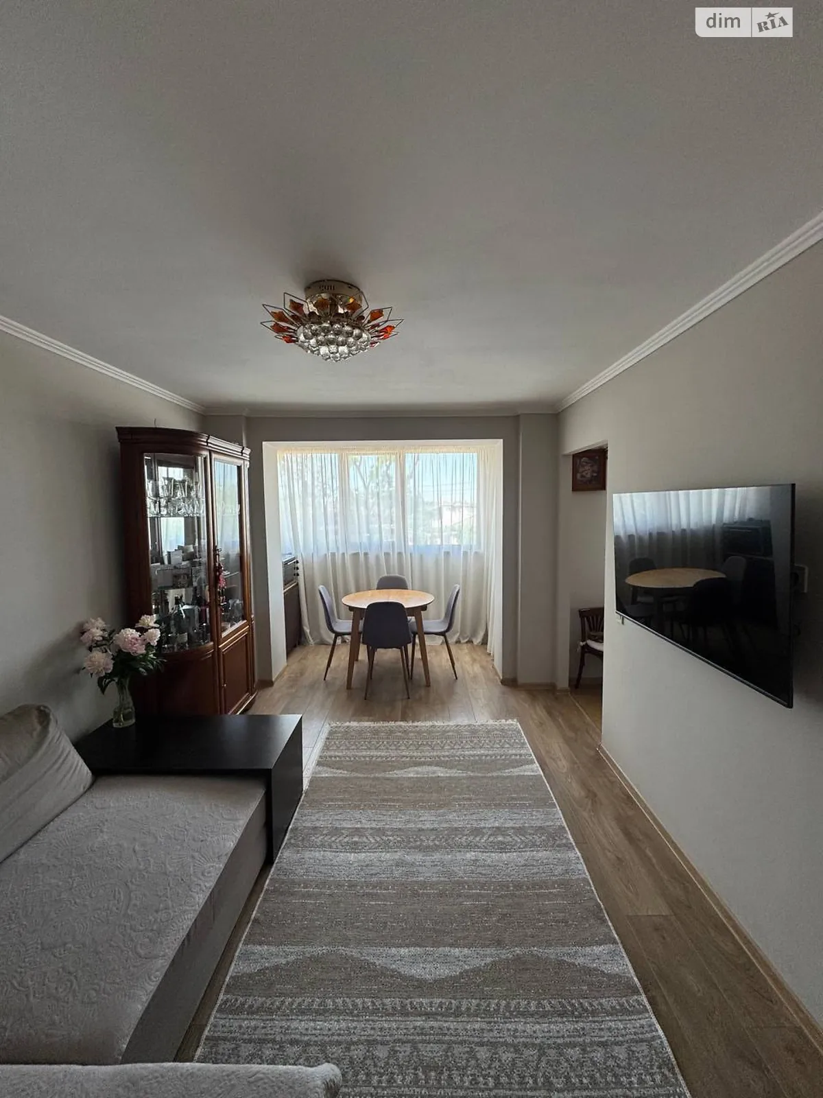 Продается 3-комнатная квартира 66 кв. м в Ужгороде, ул. Собранецкая, 146 - фото 1