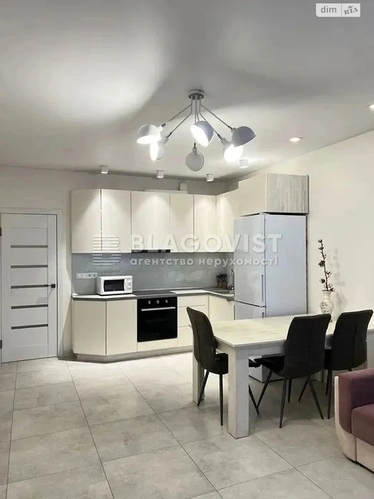 Продается 1-комнатная квартира 54 кв. м в Киеве, ул. Теремковская, 3А - фото 1
