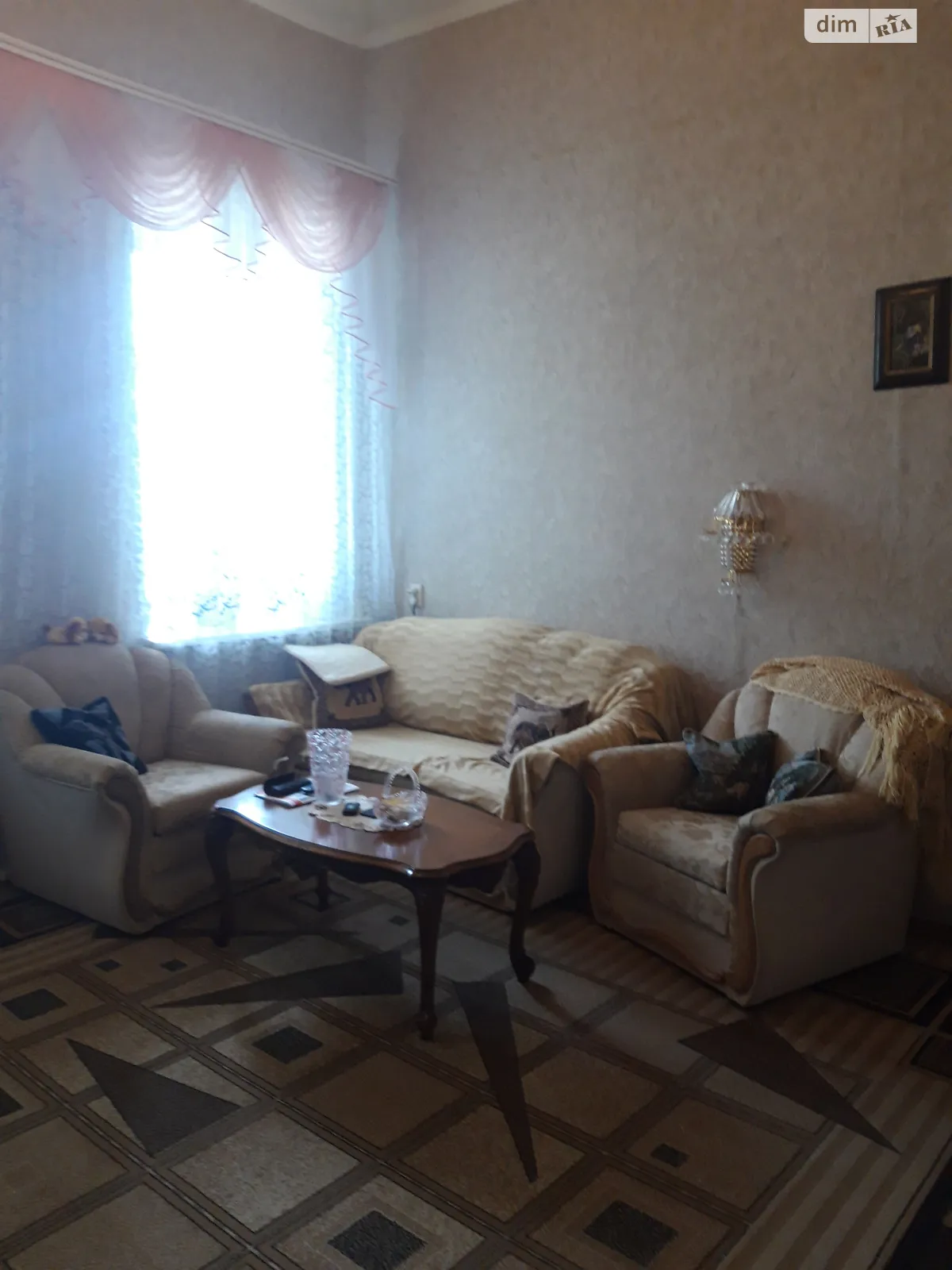 Продается 3-комнатная квартира 65 кв. м в Одессе, ул. Черноморского казачества - фото 1