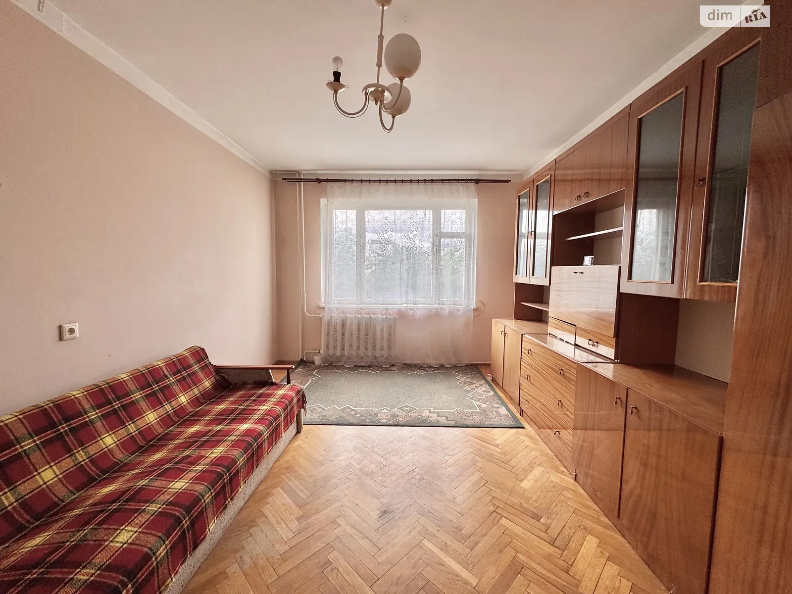 Продается 3-комнатная квартира 63.3 кв. м в Ивано-Франковске, ул. Миколайчука Ивана, 7 - фото 1