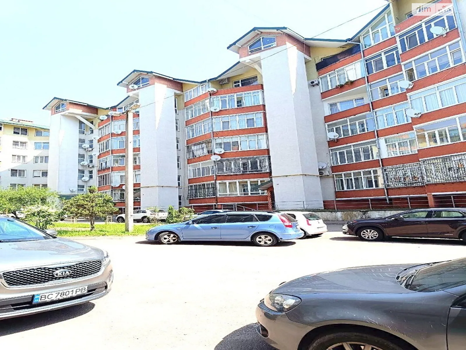 Продается 2-комнатная квартира 66 кв. м в Львове, ул. Петлюры Симона, 34В - фото 1