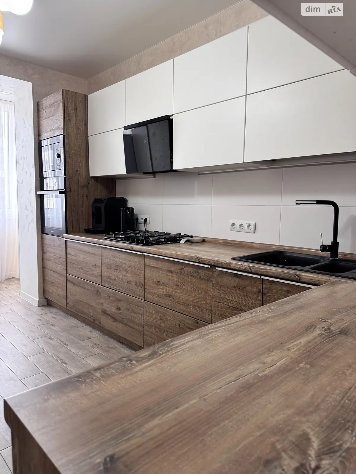 Продается 3-комнатная квартира 96 кв. м в Хмельницком, ул. Лесогриневецкая, 30/6 - фото 1