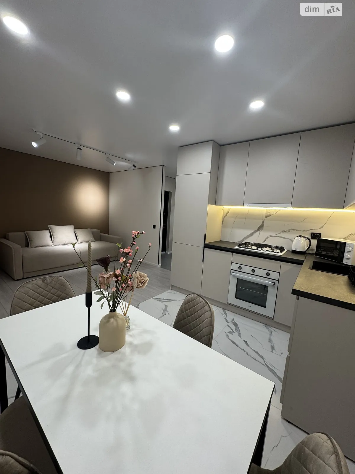 2-комнатная квартира 60 кв. м в Тернополе, цена: 69500 $ - фото 1