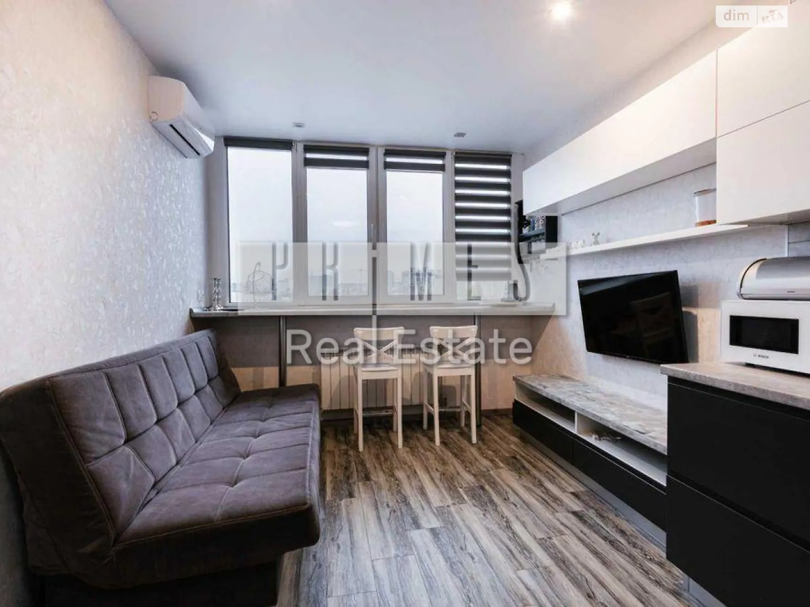 Продается 1-комнатная квартира 52 кв. м в Киеве, ул. Михаила Максимовича, 3Д - фото 1