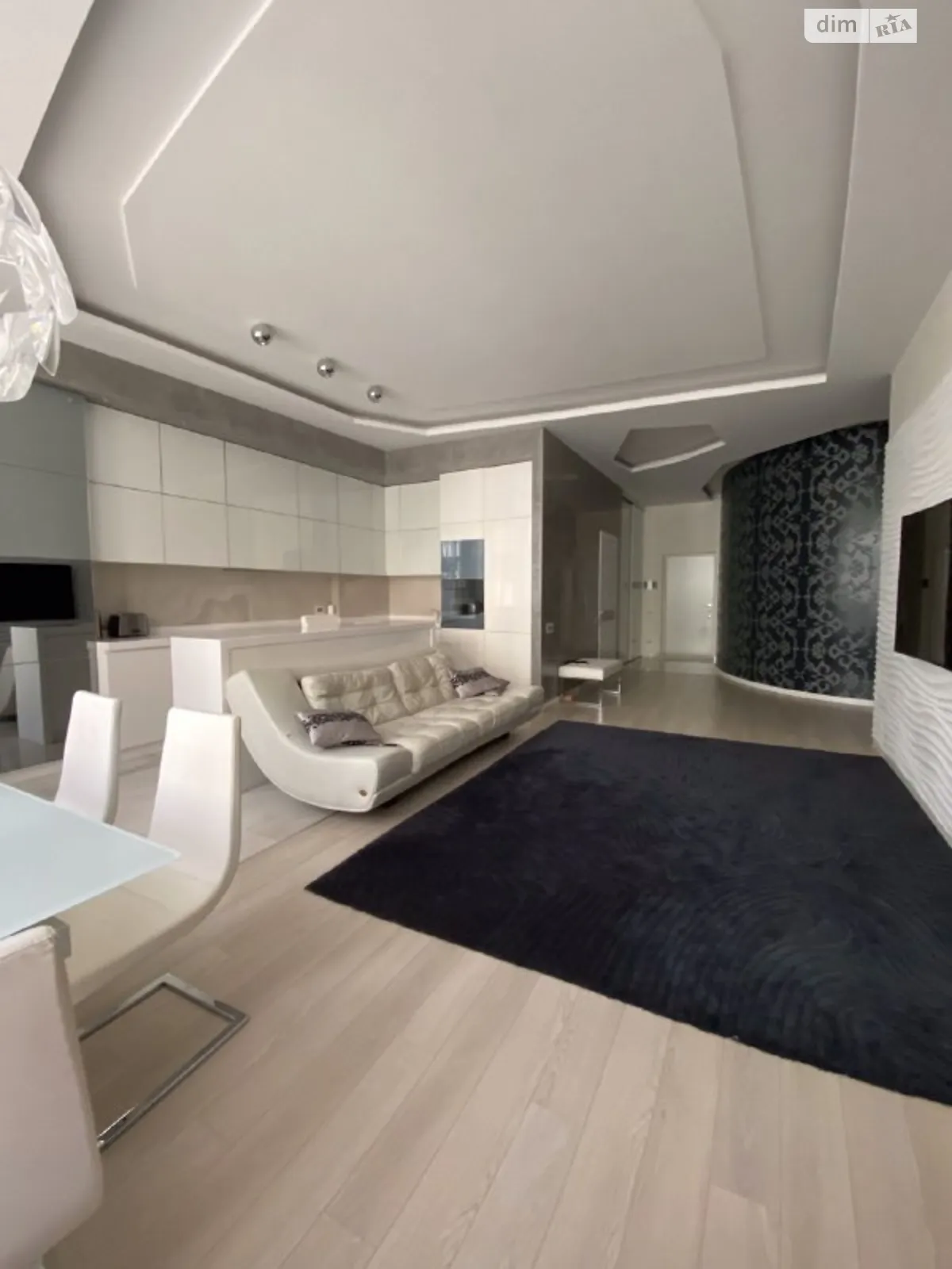 Продается 2-комнатная квартира 103 кв. м в Одессе, ул. Генуэзская, 36 - фото 1