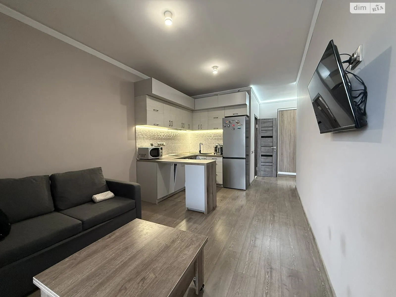 Продается 1-комнатная квартира 34 кв. м в Львове, ул. Под Голоском - фото 1