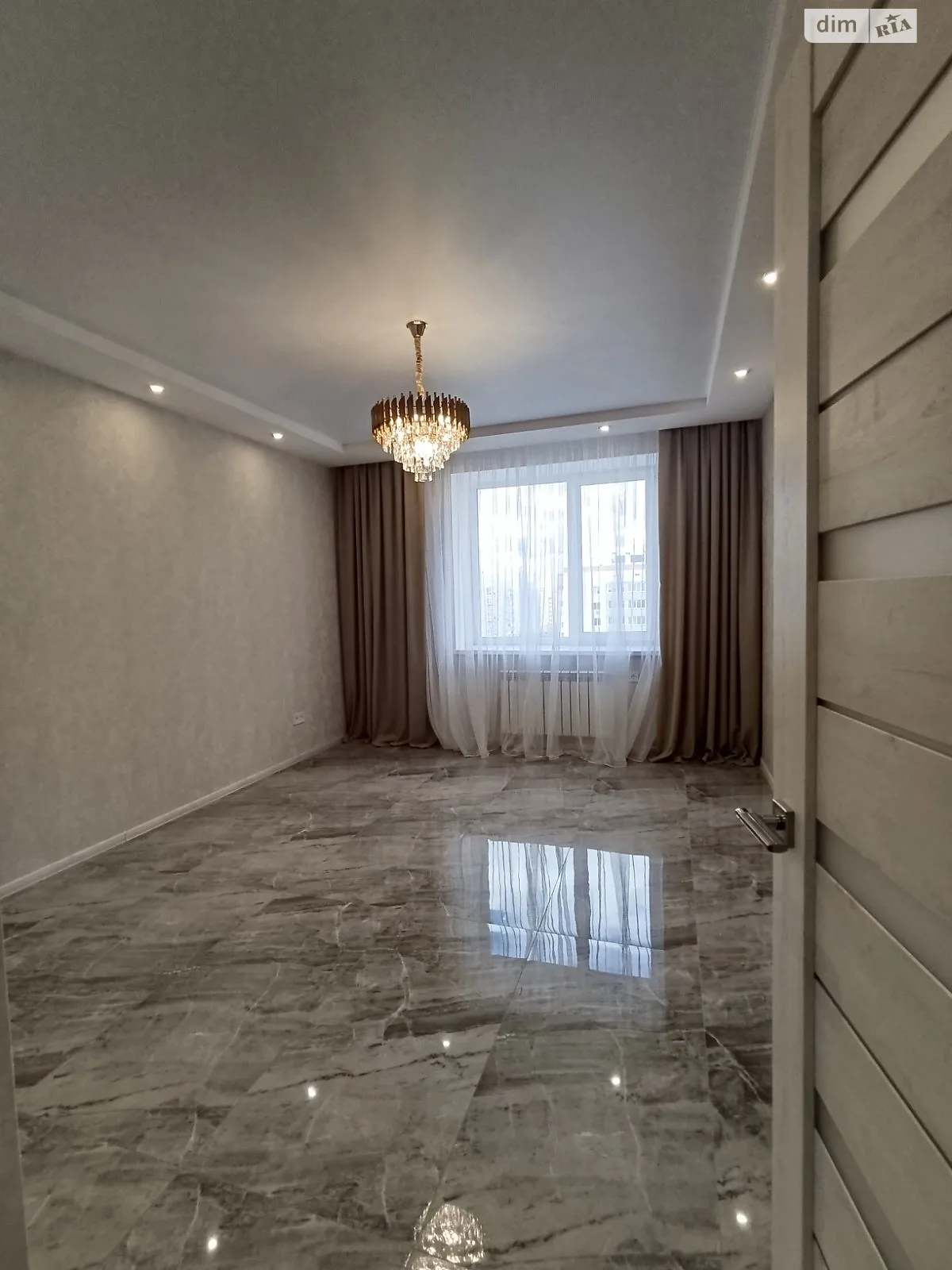 Продается 2-комнатная квартира 65 кв. м в Виннице, ул. Тимофеевская, 18 - фото 1