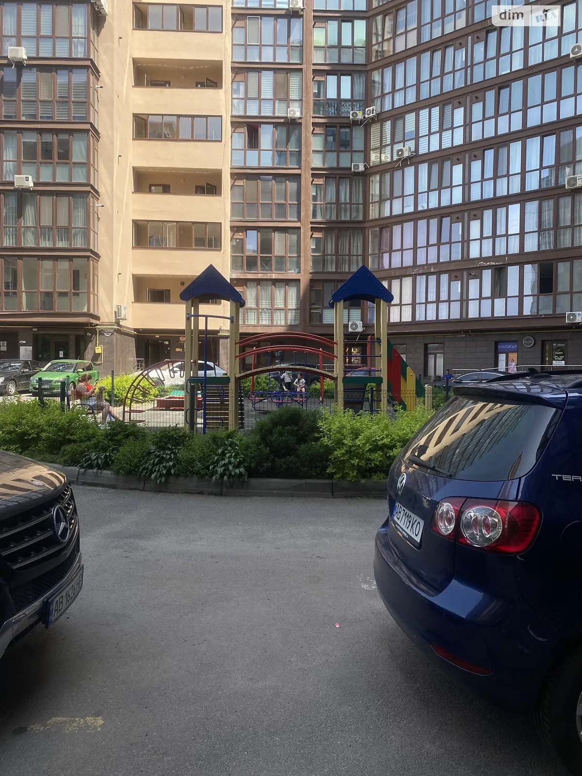 Продается 1-комнатная квартира 58 кв. м в Виннице, ул. Пирогова, 76В - фото 1