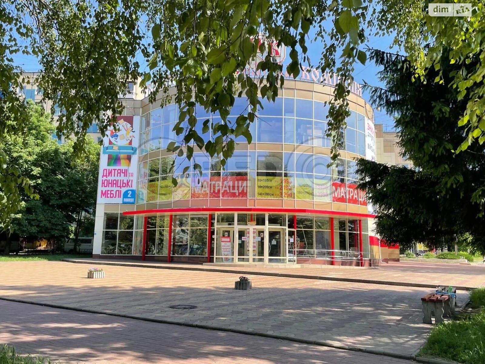 Сдается в аренду помещения свободного назначения 2106 кв. м в 3-этажном здании, цена: 631800 грн - фото 1