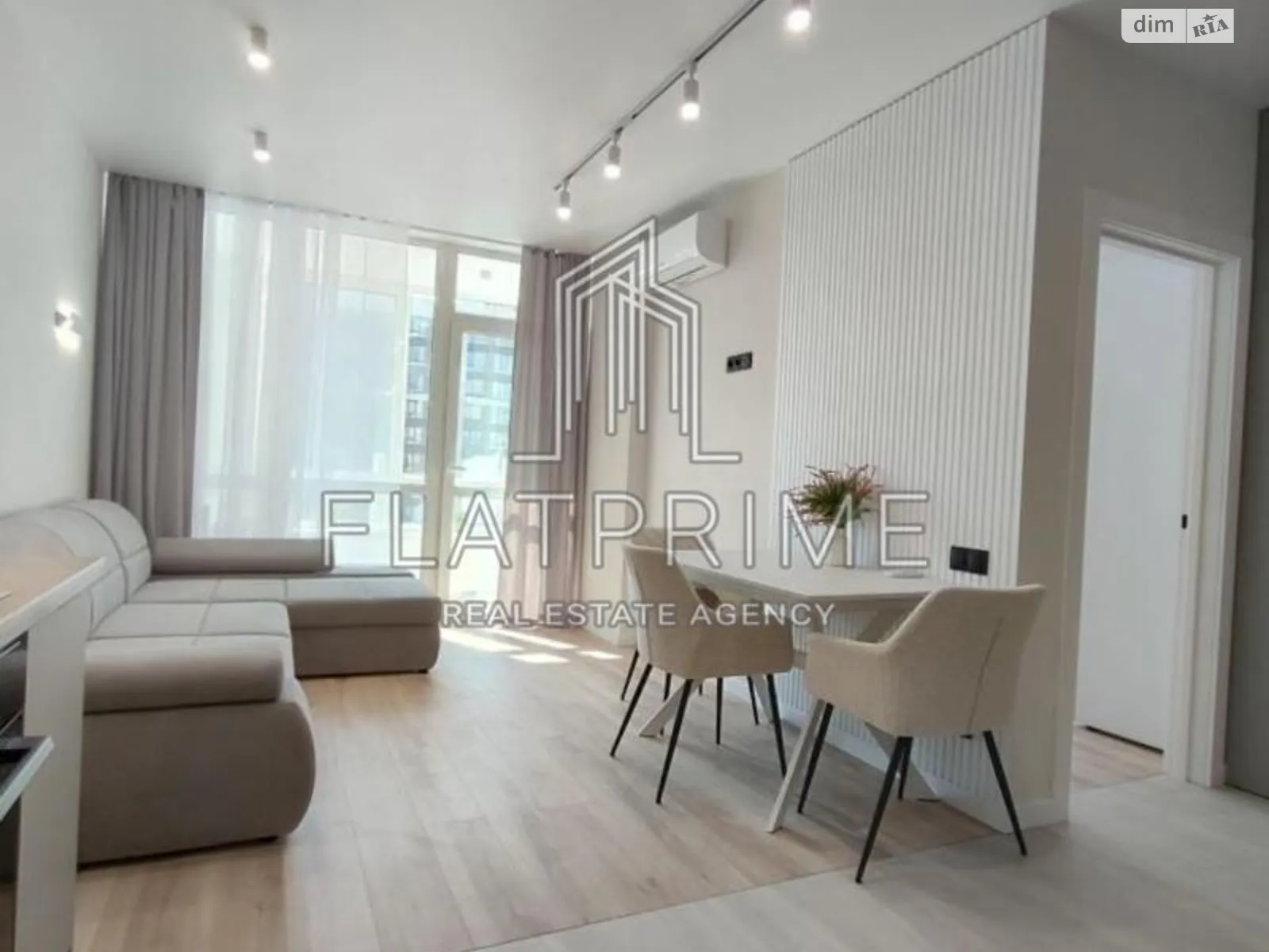 Продается 1-комнатная квартира 49 кв. м в Киеве, ул. Семьи Кристеров, 14Б - фото 1