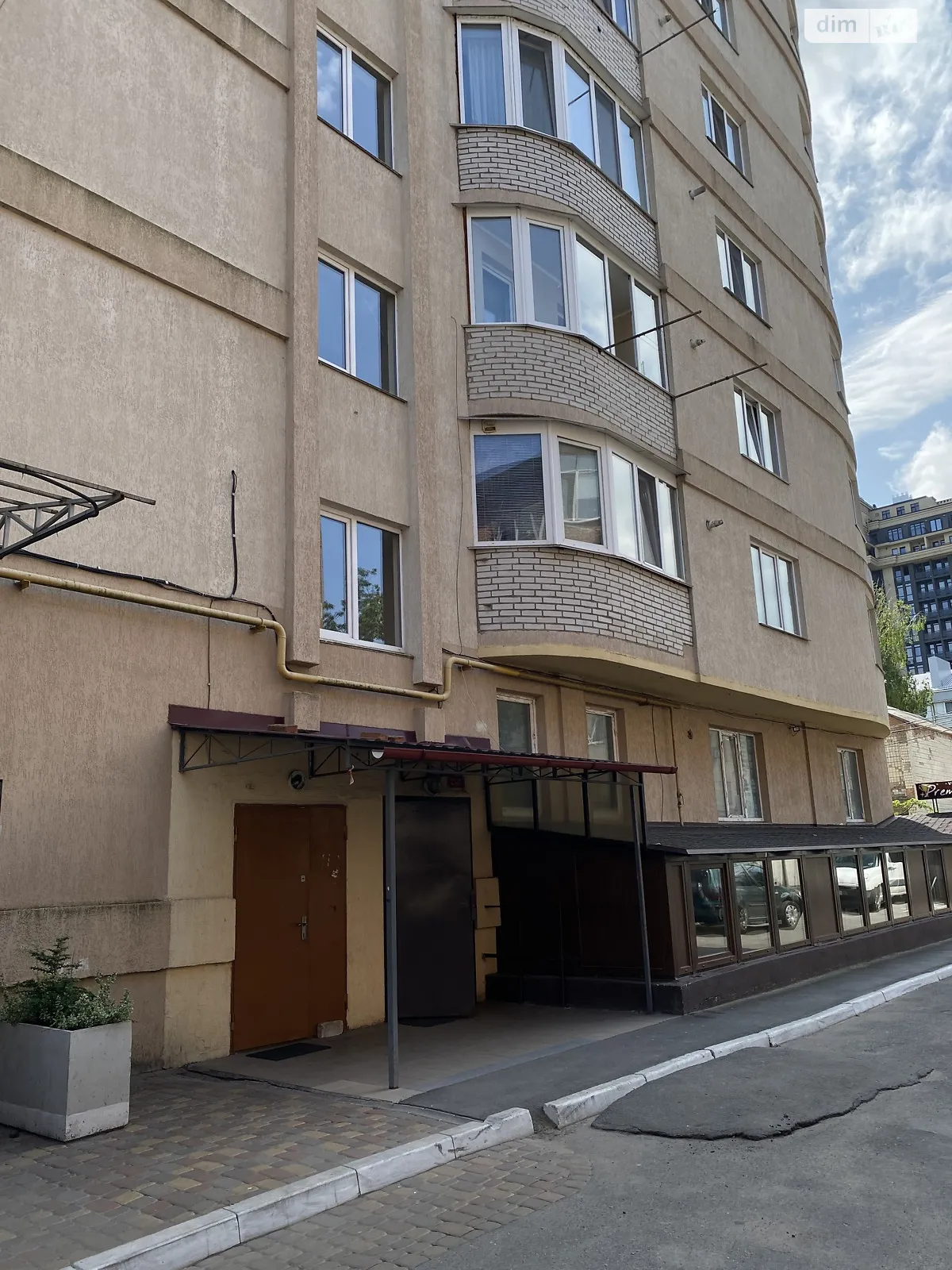 Продається 1-кімнатна квартира 67.5 кв. м у Вінниці, вул. Келецька, 51А - фото 1