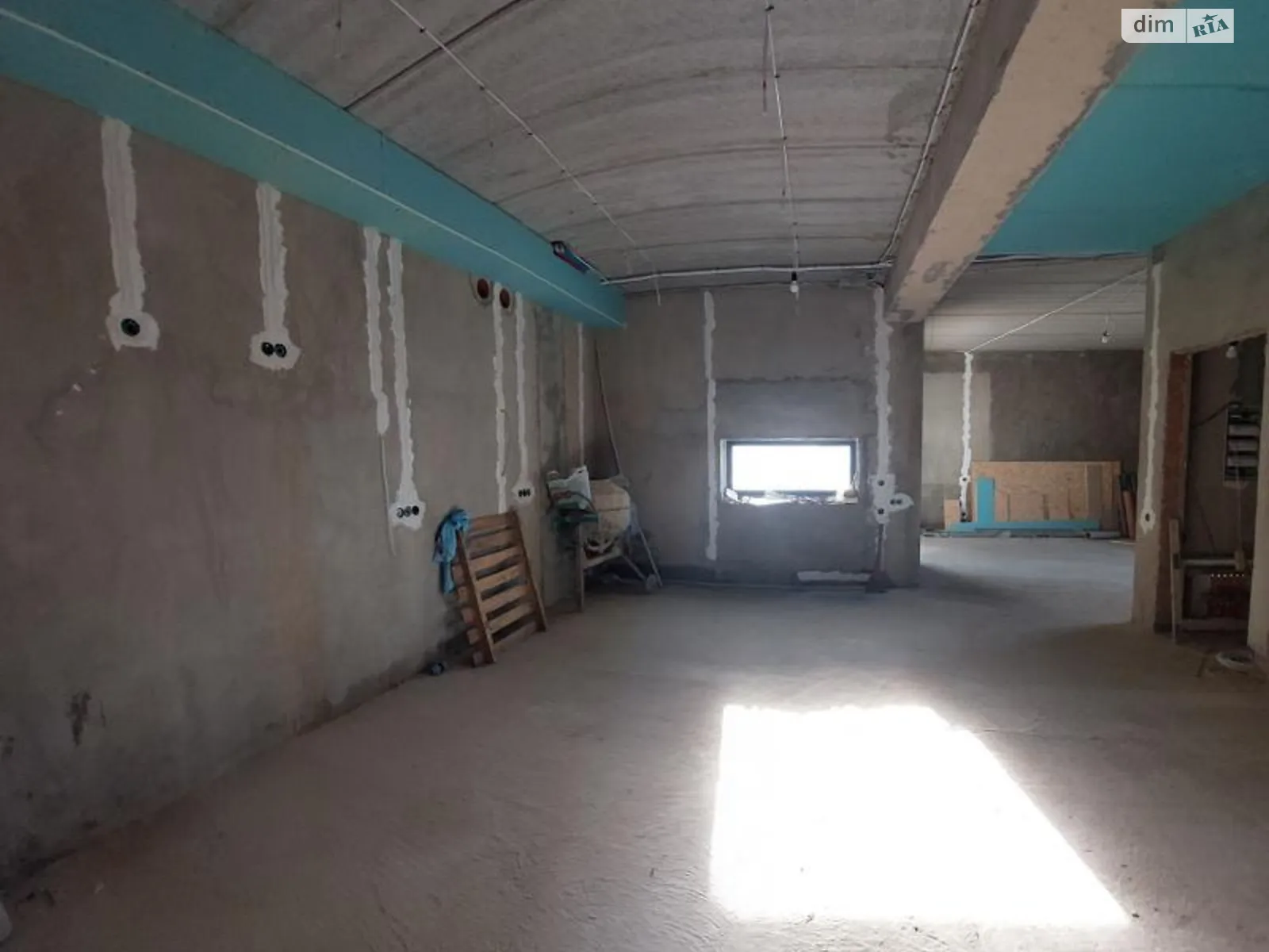 Продається будинок 2 поверховий 240 кв. м з подвалом, цена: 152000 $ - фото 1