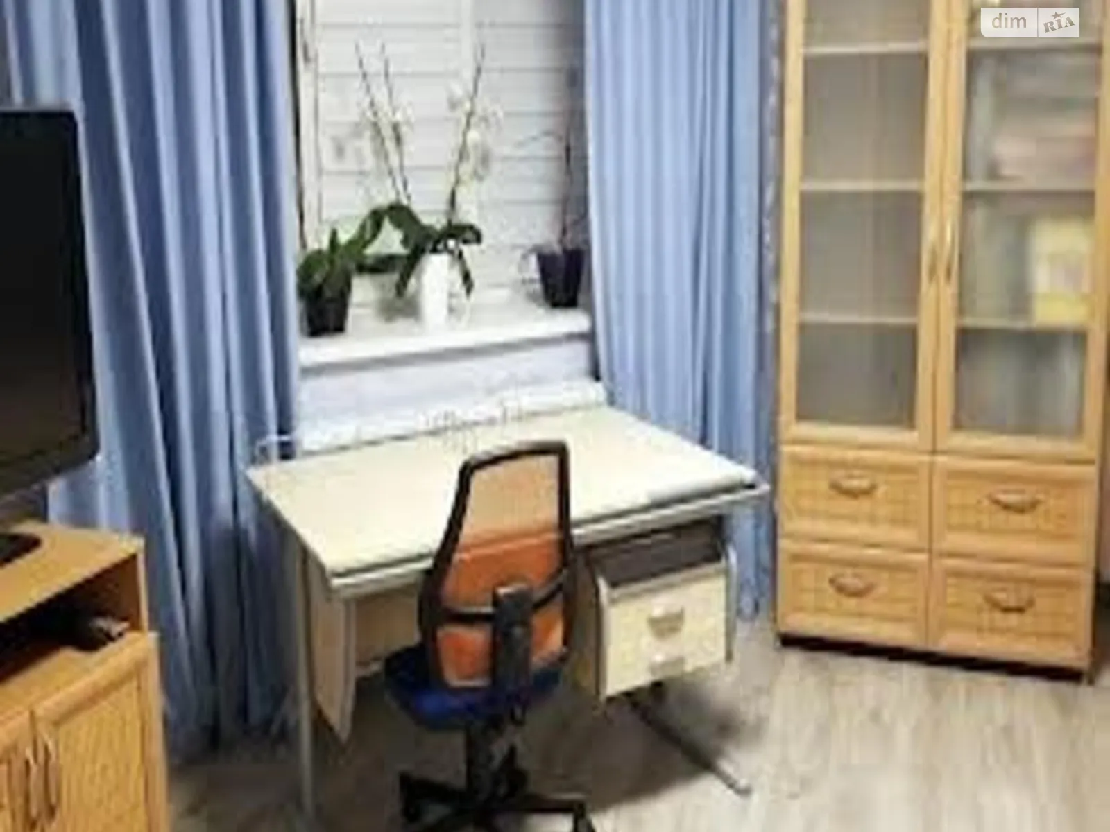 Сдается в аренду 4-комнатная квартира 120 кв. м в Киеве, ул. Сосницкая, 21 - фото 1