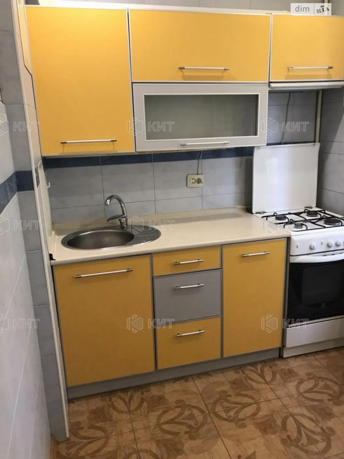 Продается 2-комнатная квартира 45 кв. м в Харькове, ул. Холодногорская, 4 - фото 1