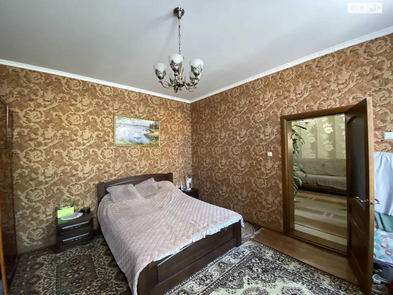 Продается часть дома 60 кв. м с бассейном, цена: 65000 $ - фото 1