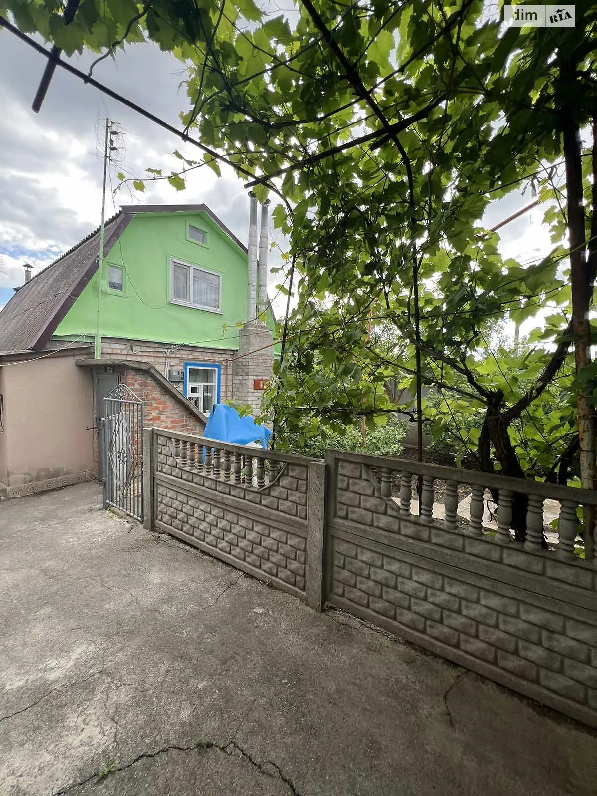 Продается дом на 2 этажа 48 кв. м с участком, цена: 25000 $ - фото 1