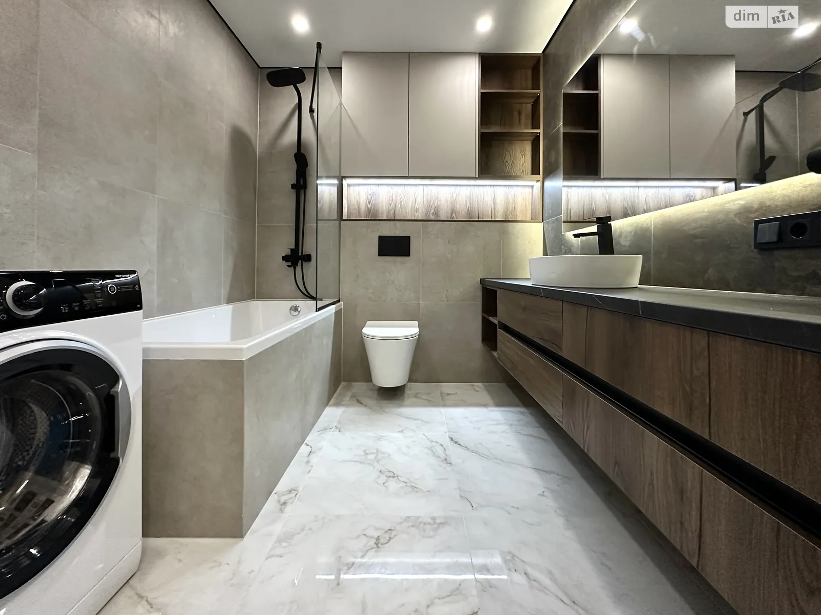 Продается 1-комнатная квартира 38 кв. м в, цена: 62000 $ - фото 1