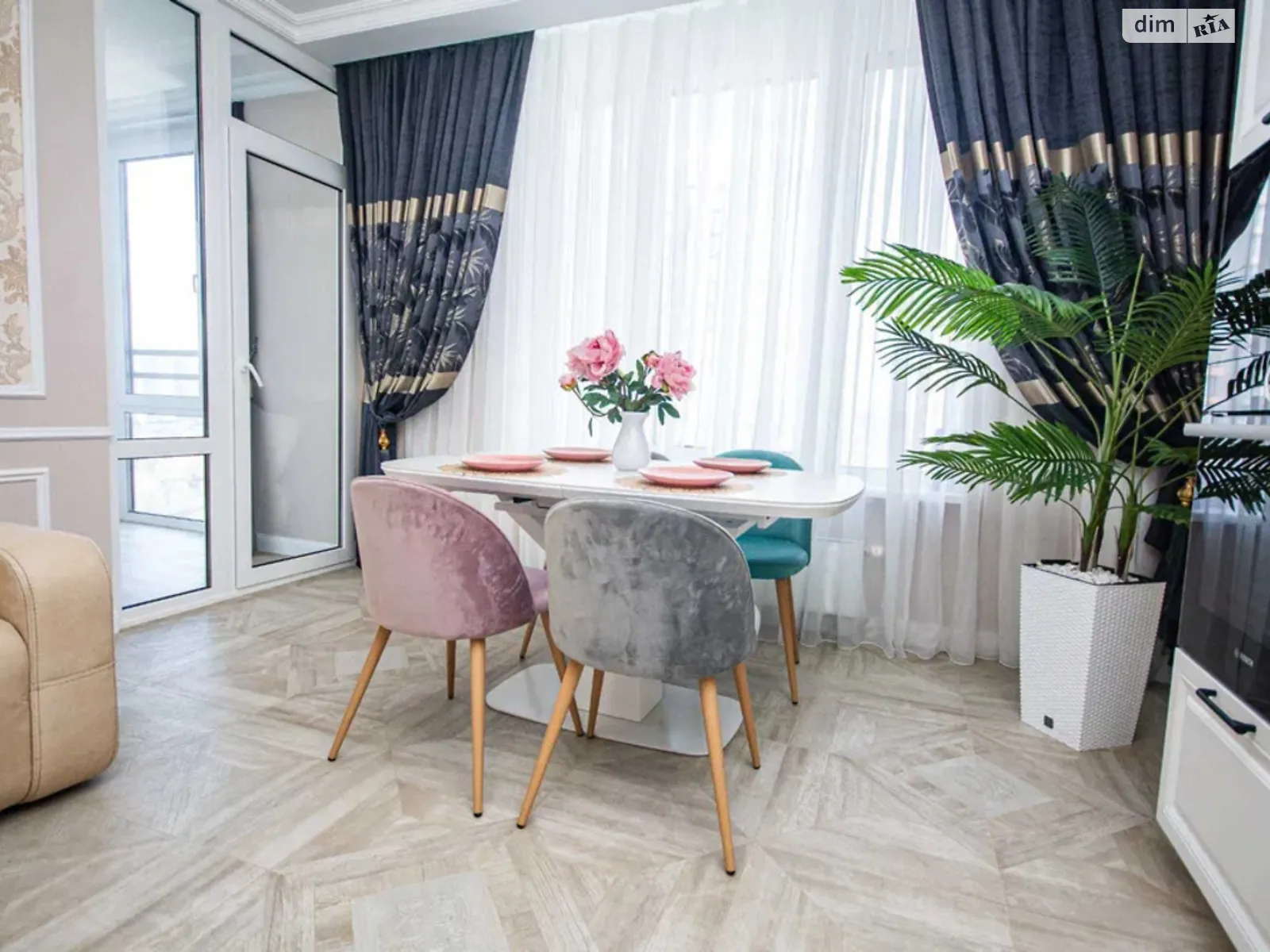 Продается 2-комнатная квартира 70 кв. м в Киеве, наб. Днепровская, 20А - фото 1