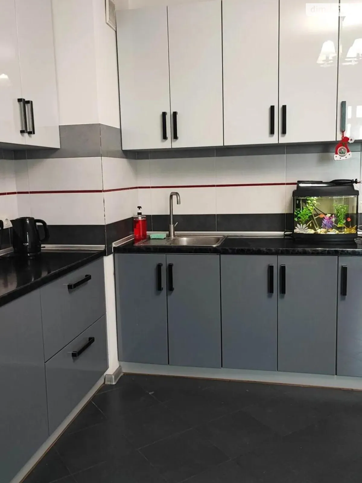 Продается 2-комнатная квартира 73 кв. м в Львове, ул. Франциска Скорини - фото 1