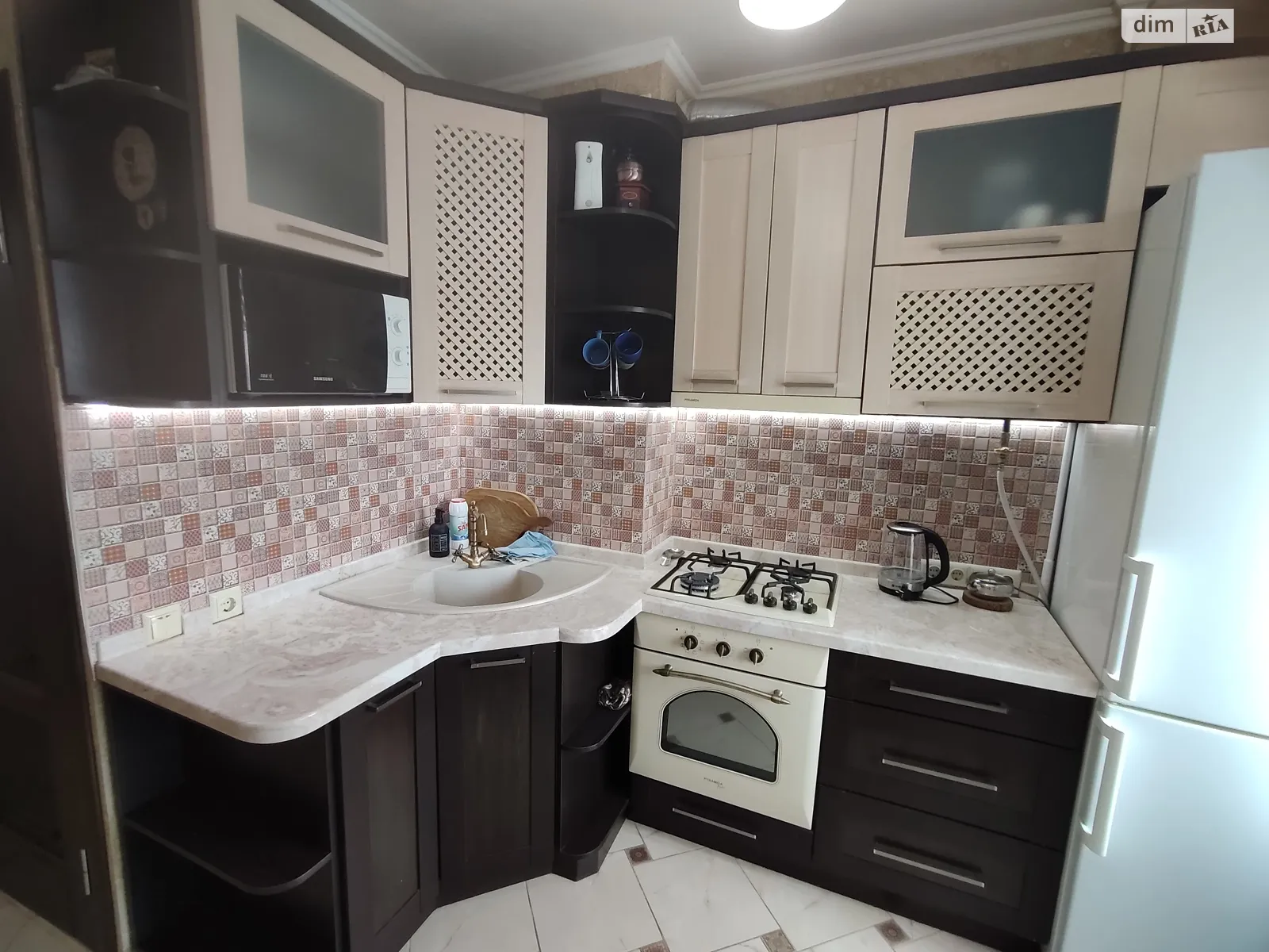 Здається в оренду 2-кімнатна квартира 48 кв. м у Рівному, вул. Вербова, 46 - фото 1