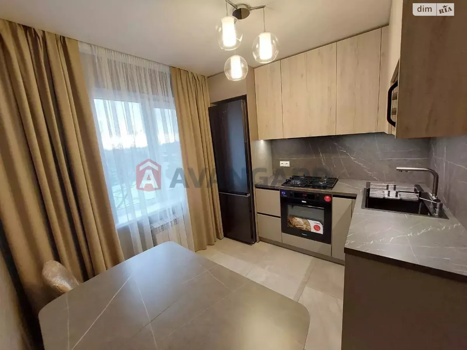 Продается 2-комнатная квартира 48 кв. м в Днепре, ул. Янтарная, 75 - фото 1