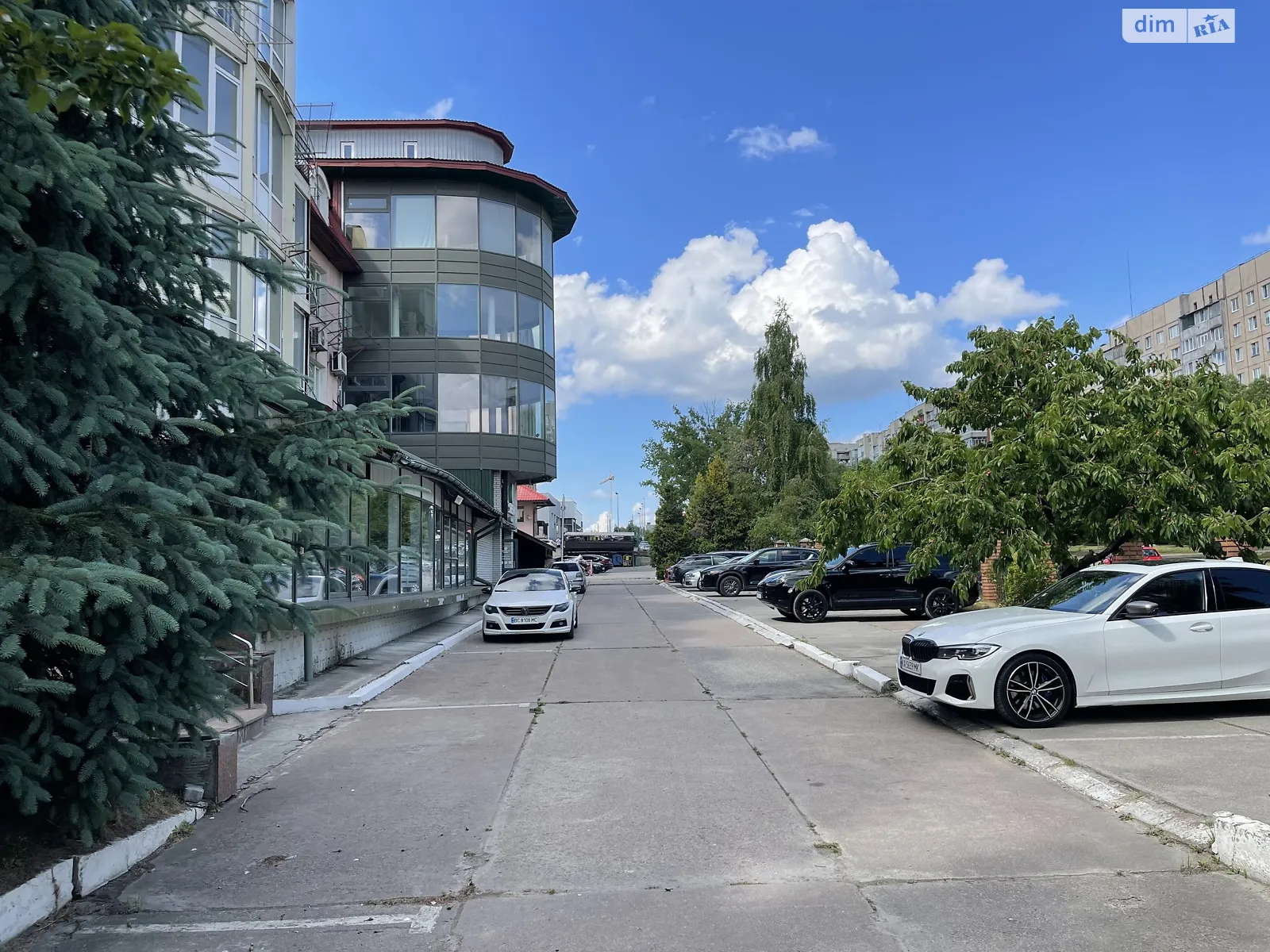 Здається в оренду приміщення вільного призначення 650 кв. м в 4-поверховій будівлі, цена: 6500 $ - фото 1