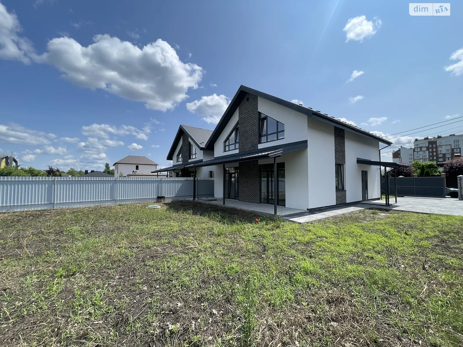 Продається будинок 2 поверховий 150 кв. м з терасою, цена: 158000 $ - фото 1
