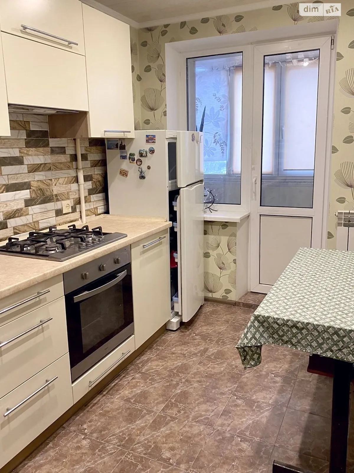Здається в оренду 2-кімнатна квартира 46.7 кв. м у Дніпрі, просп. Слобожанський, 137 - фото 1