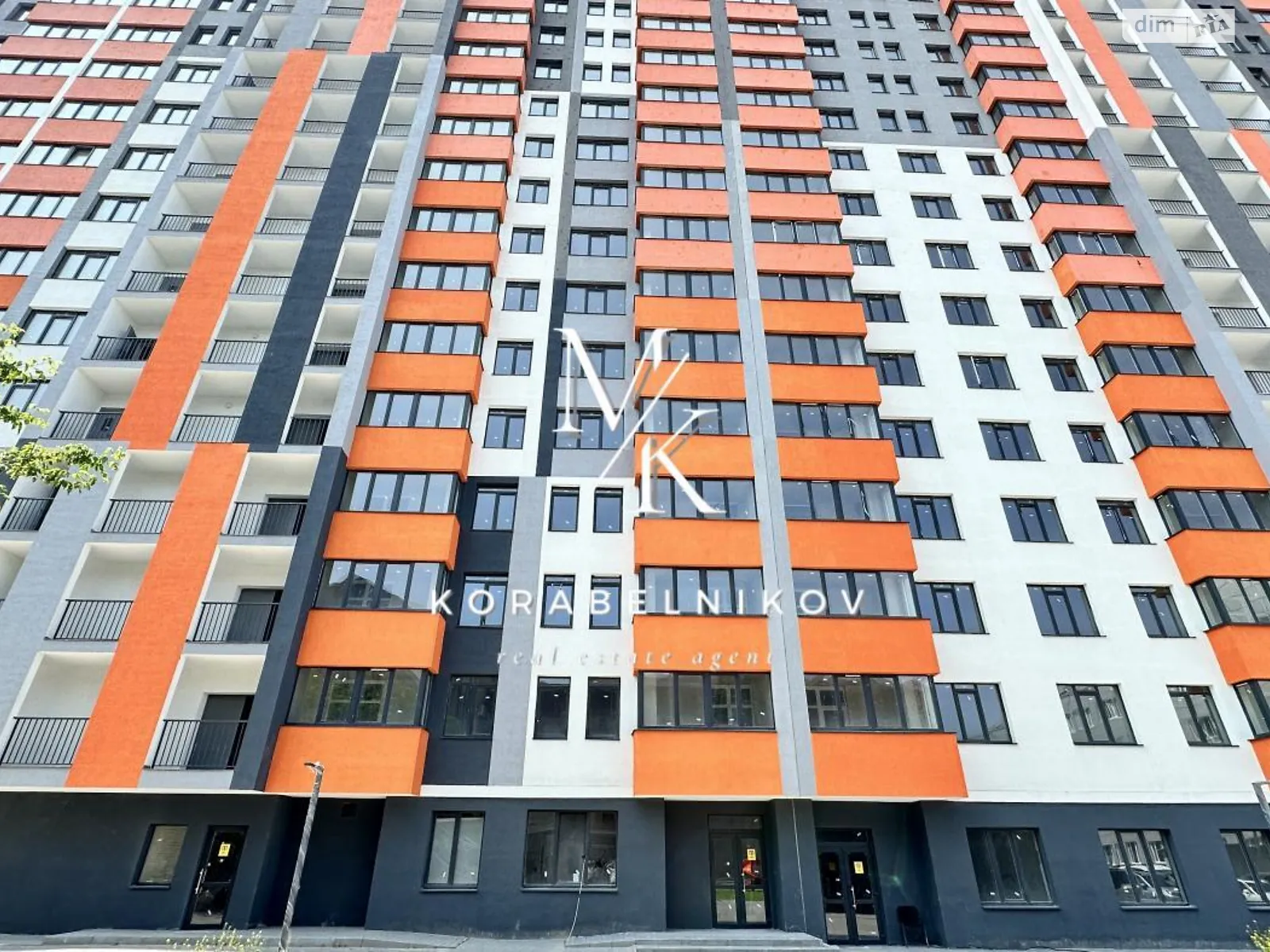 Продається 1-кімнатна квартира 38 кв. м у Києві, вул. Володимира Сосюри, 6 - фото 1