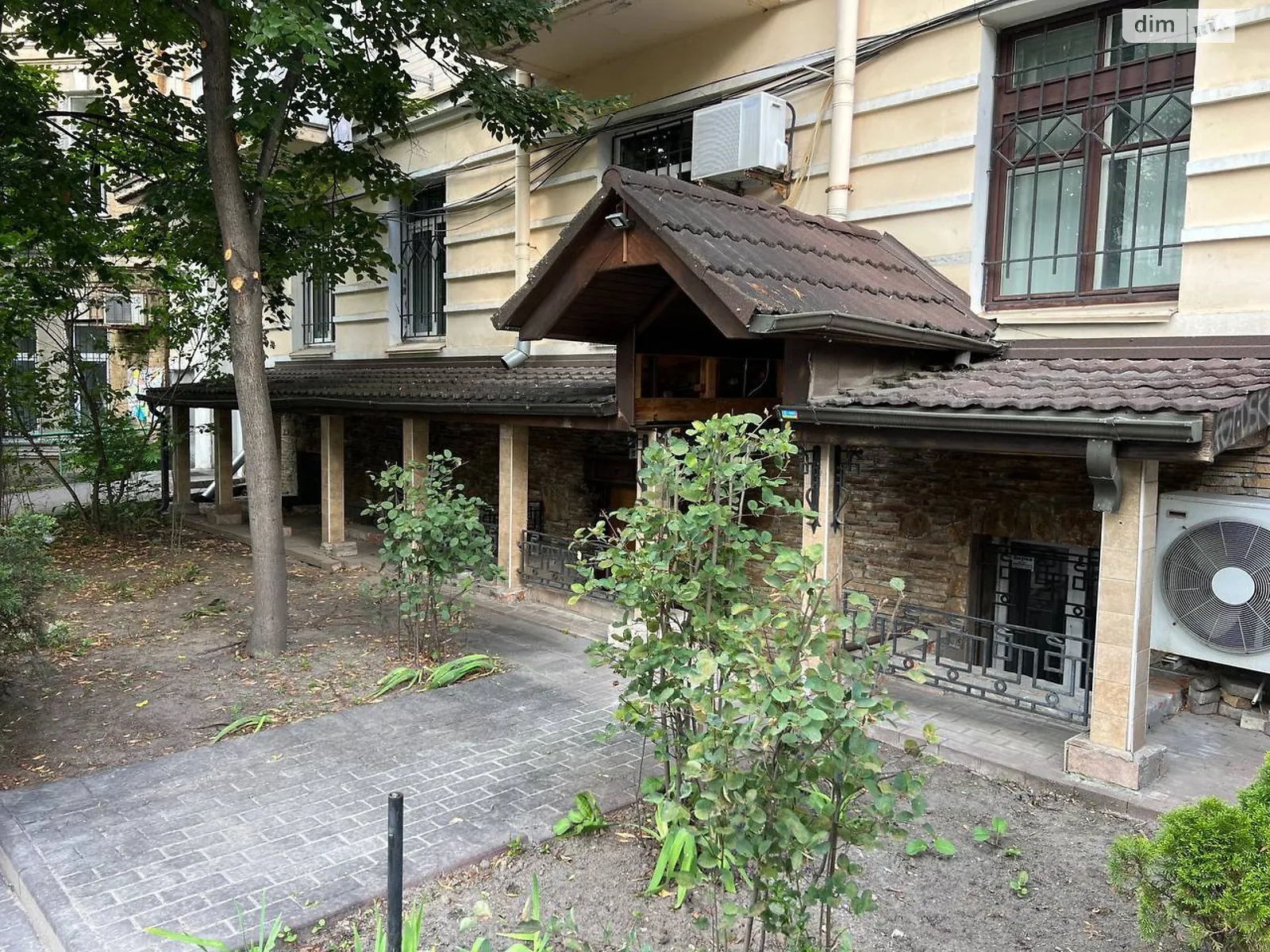 Продається приміщення вільного призначення 152 кв. м в 5-поверховій будівлі, цена: 198000 $ - фото 1