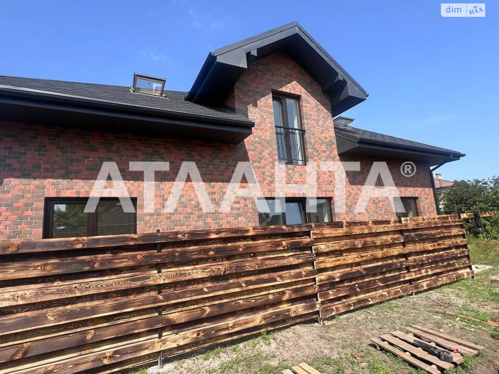 Продається будинок 2 поверховий 195 кв. м з мансардою, цена: 150000 $ - фото 1