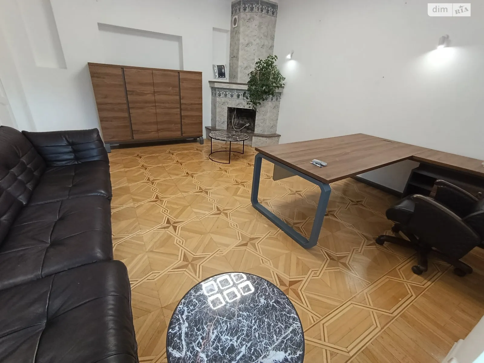 Здається в оренду офіс 157 кв. м в бізнес-центрі, цена: 2041 $ - фото 1