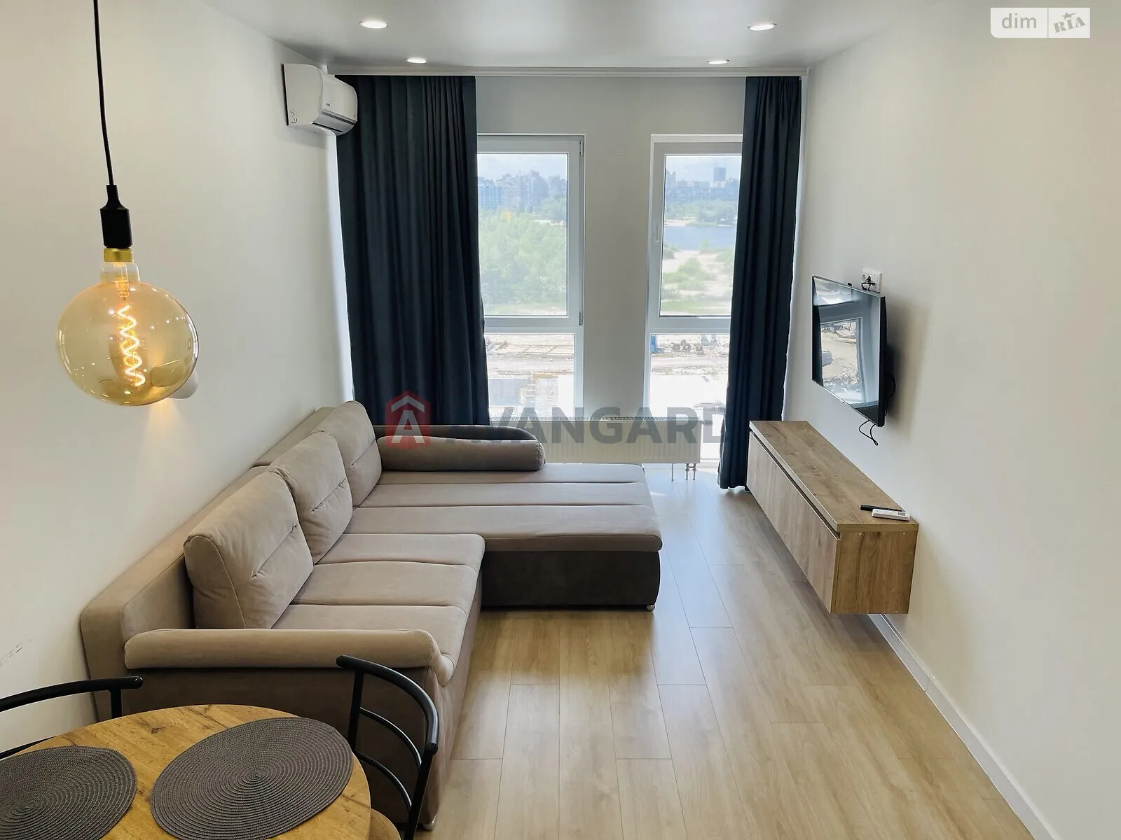 Продается 2-комнатная квартира 47 кв. м в Черкассах, ул. Казацкая, 21 - фото 1