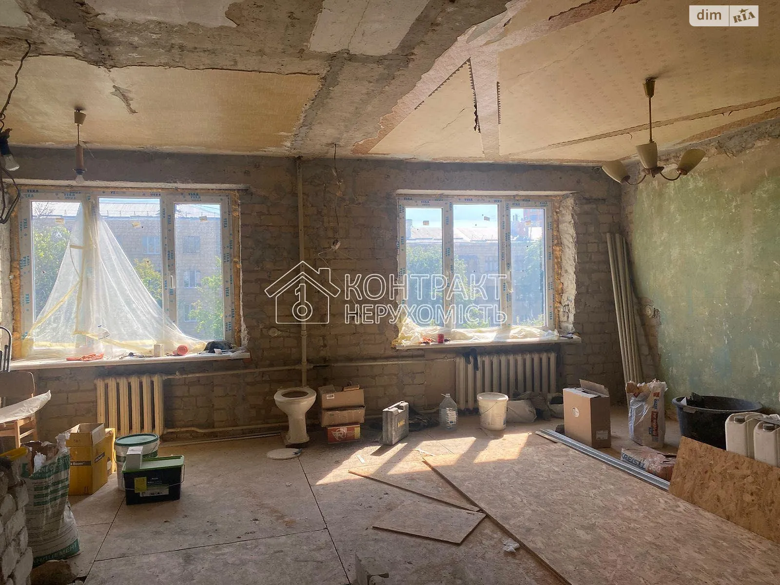 Продается 3-комнатная квартира 78 кв. м в Харькове, просп. Науки - фото 1