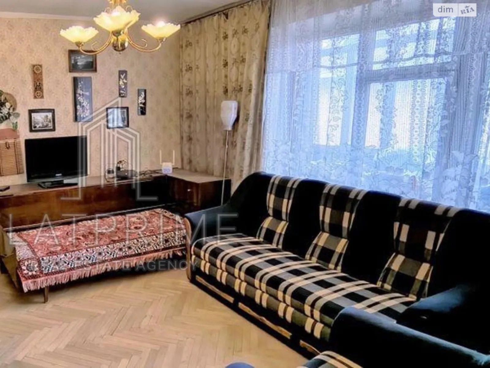 Продается 3-комнатная квартира 70 кв. м в Киеве, ул. Зеленого Клина(Уссурийская), 6 - фото 1